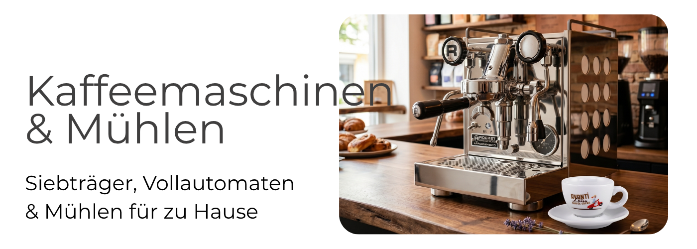 Premium-Siebträgermaschine und Kaffeemühle in Edelstahl auf dunklem Untergrund – Kaffeemaschinen & Mühlen bei EspressoMarket